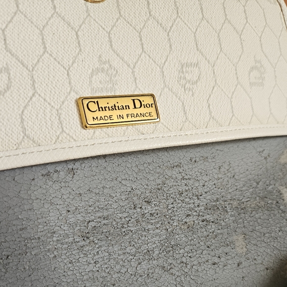 Women's Christian Dior White Leather Crossbody Bag  (Limited Edition) - Picture 12 of 16
